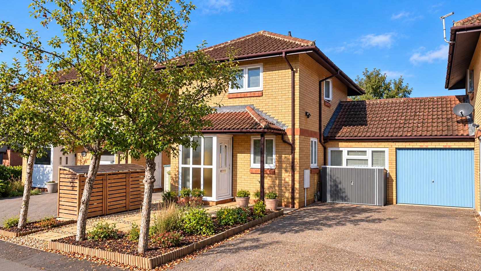 2 bed property in Goodwood, Milton Keynes